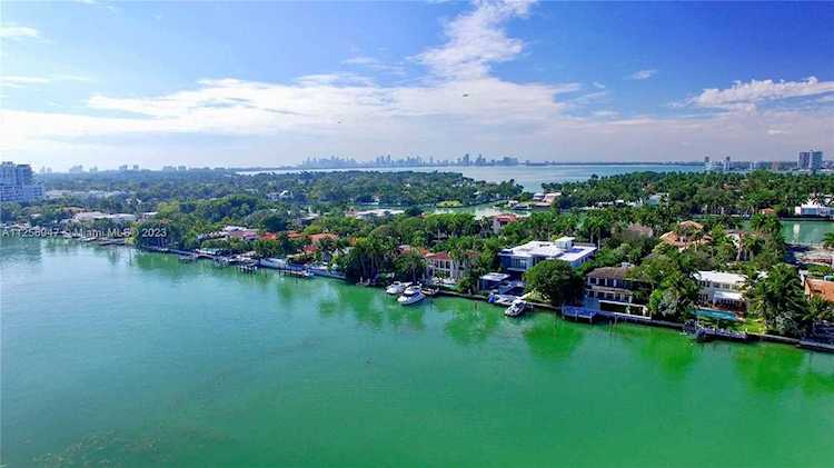 6580 Indian Creek Dr #603 Miami Beach, FL 33141