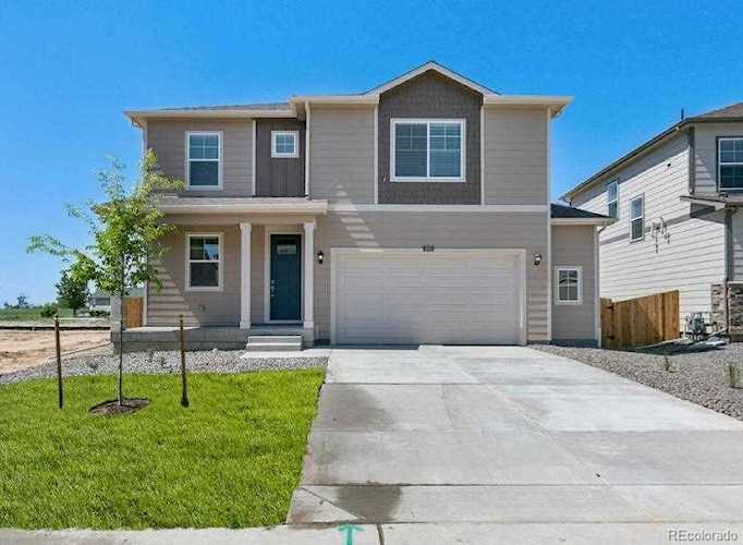 512 Twilight Ct Fort Lupton, CO 80621