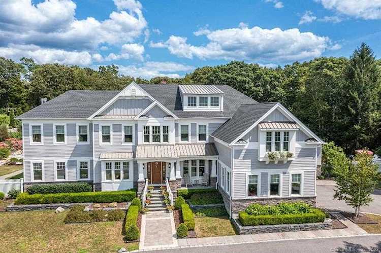 12 Lambs Way Stonington, CT 06378