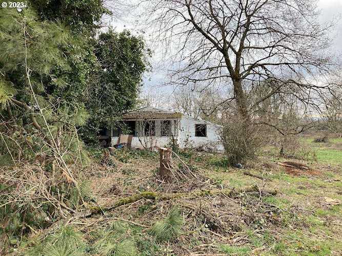 22832 River RD St. Paul, OR 97137