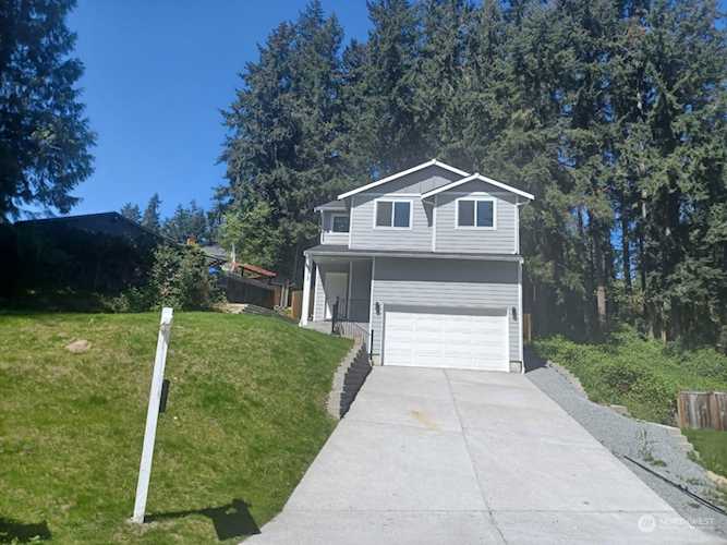 19013 63rd St E Lake Tapps, WA 98391