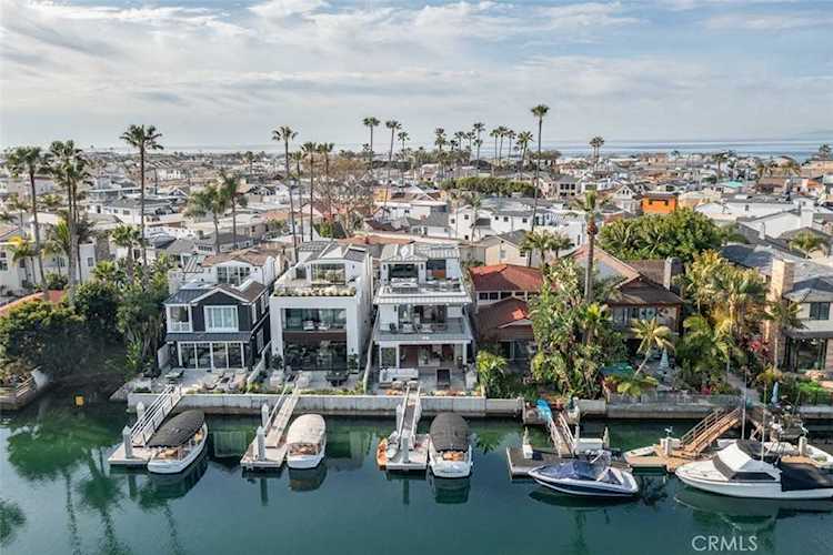 3904 Channel Place Newport Beach, CA 92663