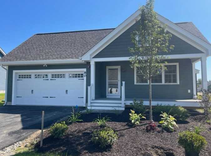 80 Three Ponds Dr Brentwood, NH 03833