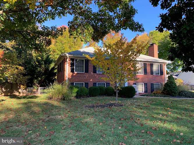 1120 Priscilla Ln Alexandria, VA 22308 | MLS VAFX2101066 Photo 1