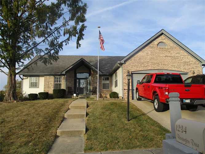 1234 Barrington Dr Greenwood, IN 46143 | MLS 21888673 Photo 1