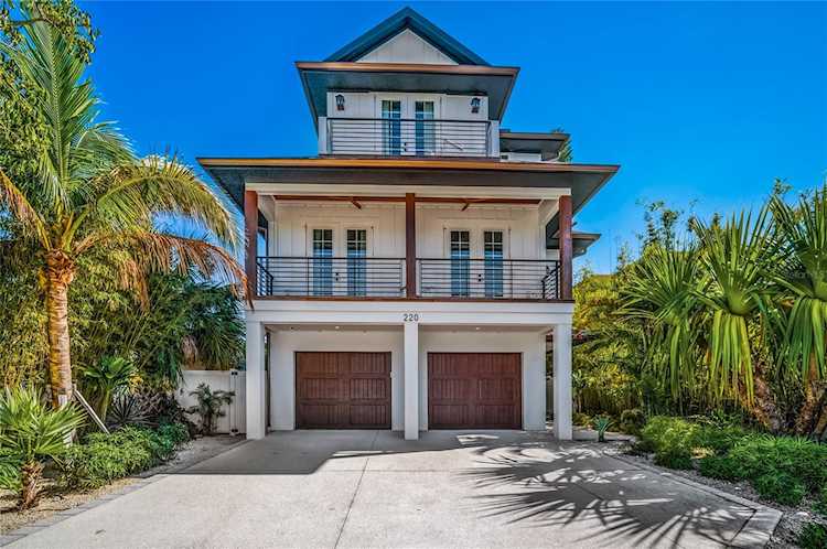 220 Coolidge Dr Sarasota, FL 34236