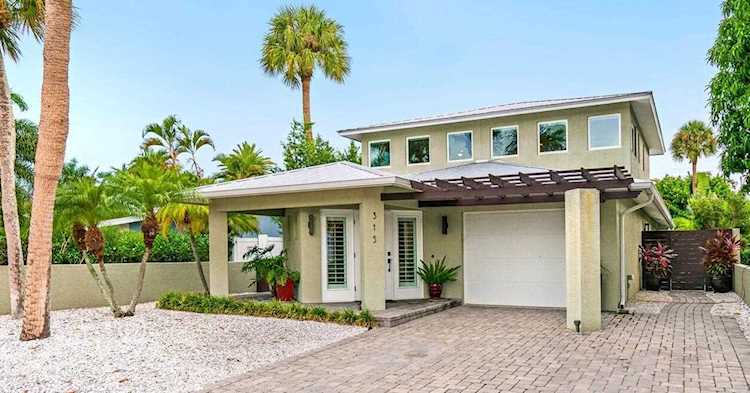 315 Jackson Dr Sarasota, FL 34236