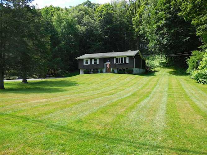 3 Old Route 55 Pawling, NY 12564 | Val Kerr Team Photo 1