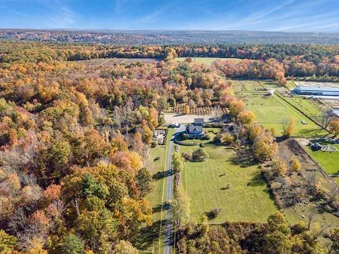 107 George Hill Rd Grafton, MA 01519