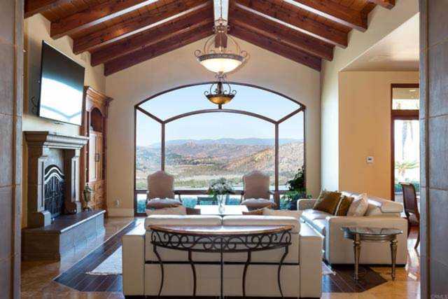 13202 Highlands Ranch Road Poway, CA 92064