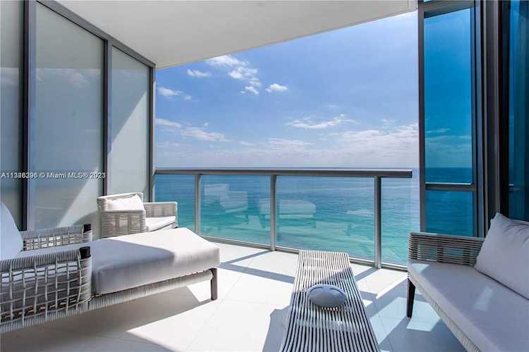 17121 Collins Ave #1806 Sunny Isles Beach, FL 33160