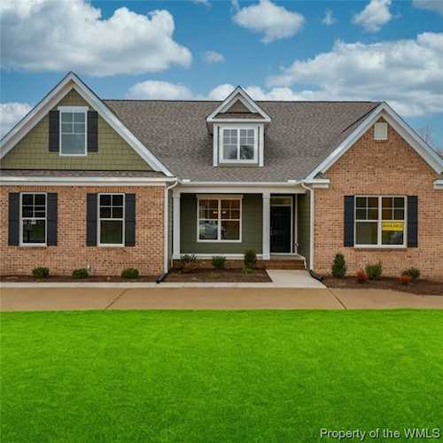 11521 Royal Ln New Kent, VA 23140