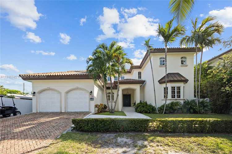 710 Curtiswood Dr Key Biscayne, FL 33149