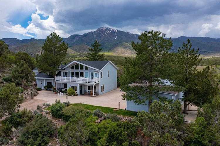 1298 S 1500 E New Harmony, UT 84757