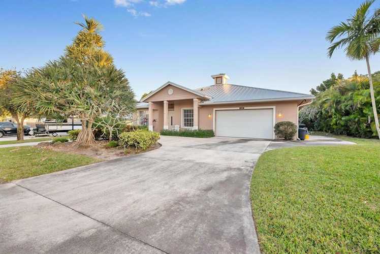 5218 SE Major Way Stuart, FL 34997