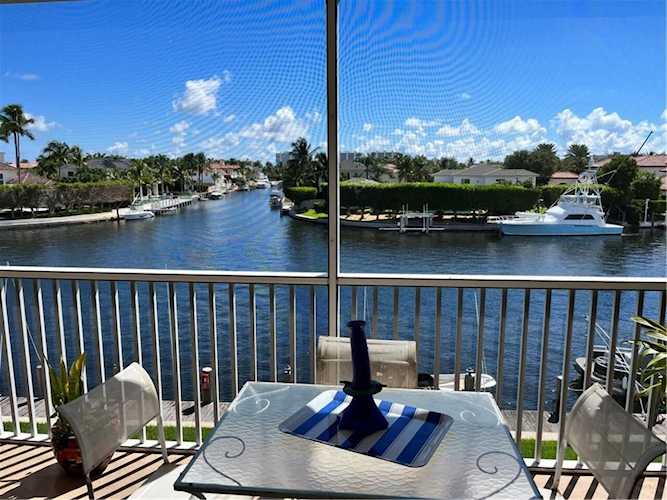 390 N Federal Highway #303 Deerfield Beach, FL 33441