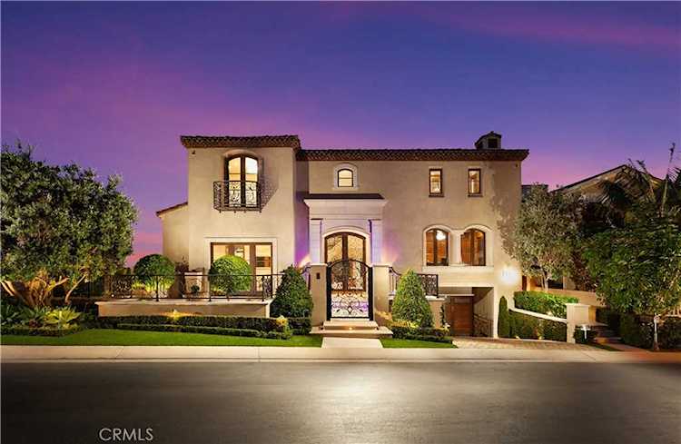21 Beach View Ave Dana Point, CA 92629