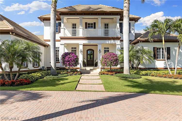 885 Admiralty Parade Naples, FL 34102