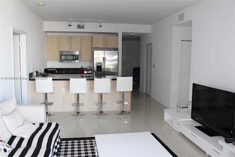 79 SW 12th St #1209-S Miami, FL 33130