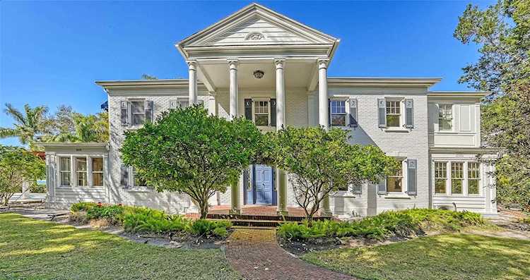4521 Bay Shore Rd Sarasota, FL 34234