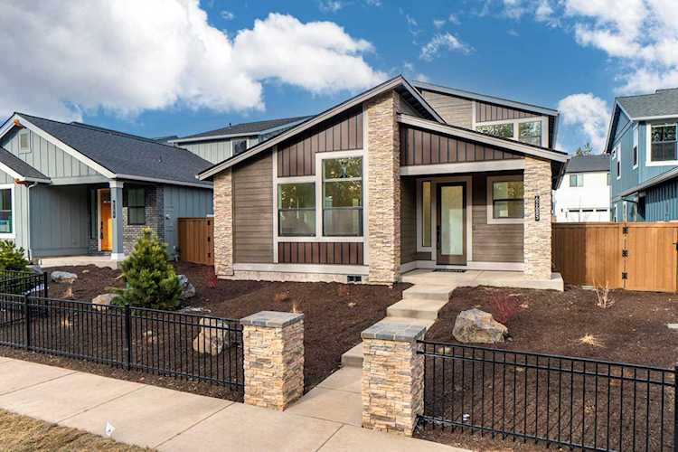 62685 McClain Dr Bend, OR 97703