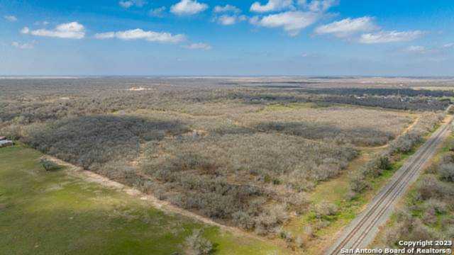 TBD (33) Campbellton Blvd Campbellton, TX 78008