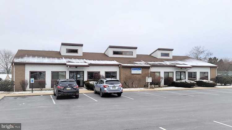2746 College Ave W #B100 State College, PA 16801 | commercial property for sale | KBB Photo 1