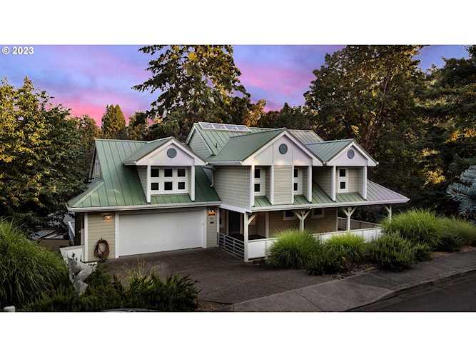 1312 Evah LN West Linn, OR 97068
