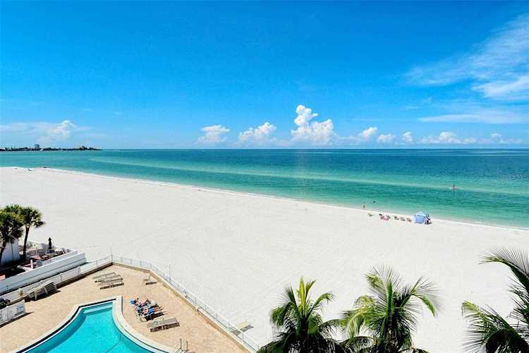 1750 Benjamin Franklin Dr #5C Sarasota, FL 34236