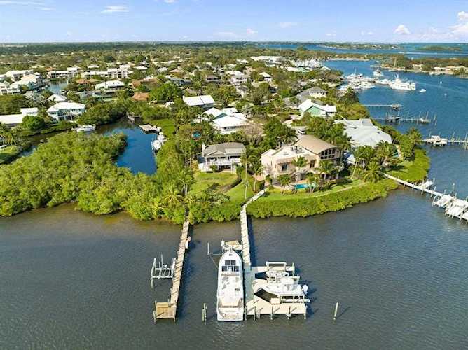 4400 SE Whiticar Way Stuart, FL 34997