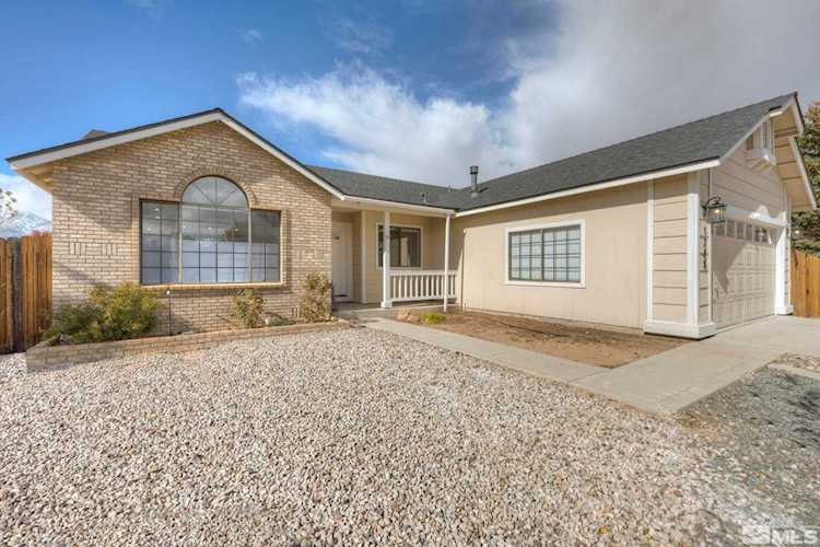 1288 Bridle Way Minden, NV 89423