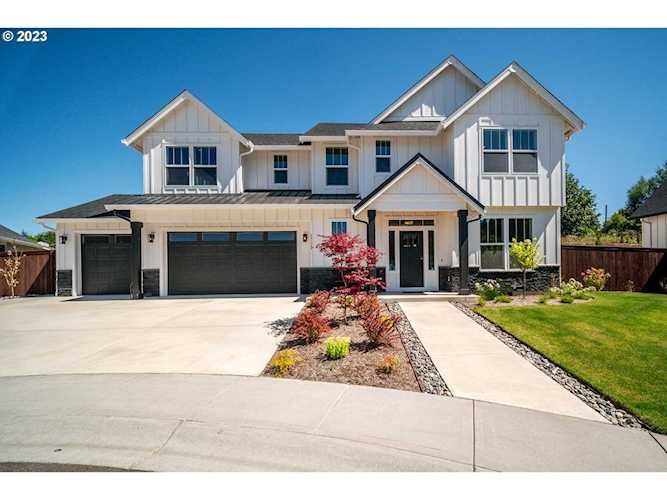 1717 SE 45th CIR Brush Prairie, WA 98606