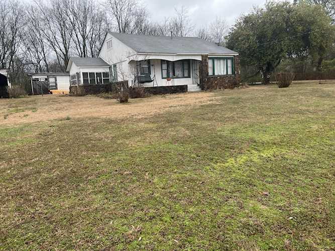 204 W 5th St, Plainview, Yell county, AR 72857
