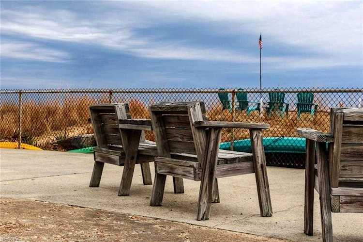 828 E Ocean View Ave #1 Norfolk, VA 23503 home for sale, MLS#10469724 - Crescas Real Estate Photo 1