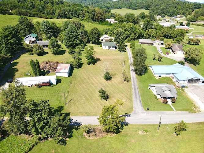 46 Old Flat Lick Rd Flat Lick, KY 40935 MLS 22018987