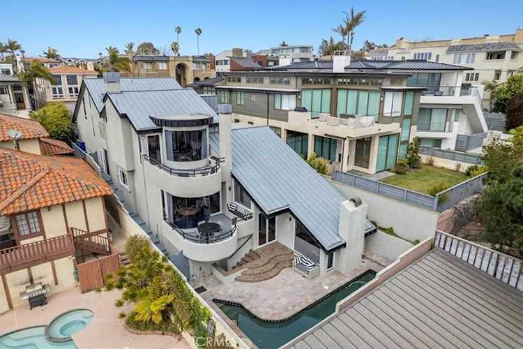 856 5th St Manhattan Beach, CA 90266