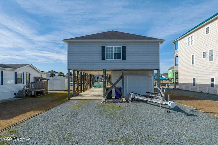 9107 W 9th Street Surf City, NC 28445 | MLS 100365370 Photo 1