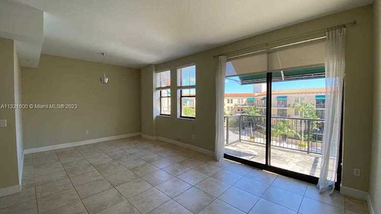 55 Merrick Way #807 Coral Gables, FL 33134
