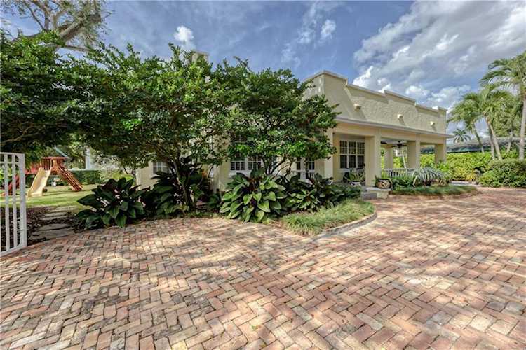 1316 N Rio Vista Blvd Fort Lauderdale, FL 33316