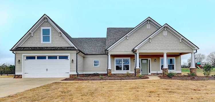 134 Alexander Lakes Drive Eatonton, GA 31024 | MLS 63182 Photo 1
