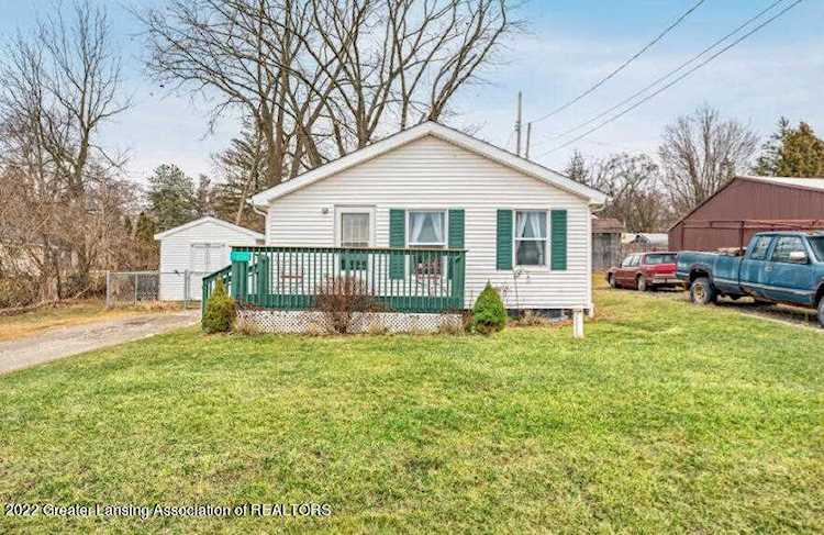 15502 Deloof St East Lansing, MI 48823 | MLS 271399 Photo 1