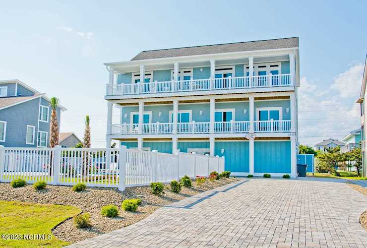 1810 Ocean Drive Emerald Isle, NC 28594