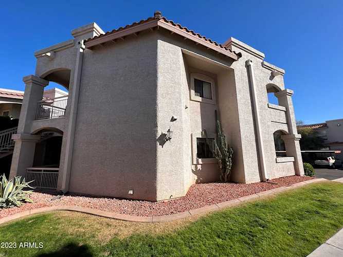 9151 W Greenway Road #142 Peoria, AZ 85381 | MLS 6520970 Photo 1