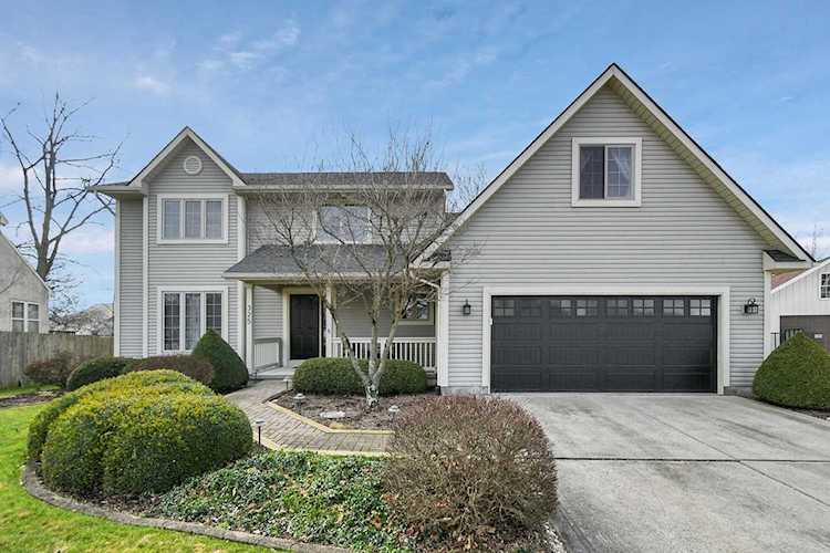 325 Heather Drive Newark, OH 43055