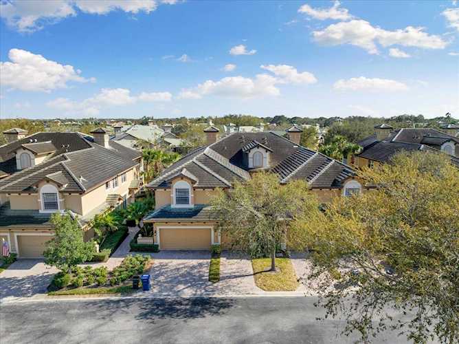 6416 Moorings Point CIRCLE #101 Lakewood Ranch, FL 34202