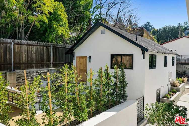 2237 Brier Ave Los Angeles, CA 90039