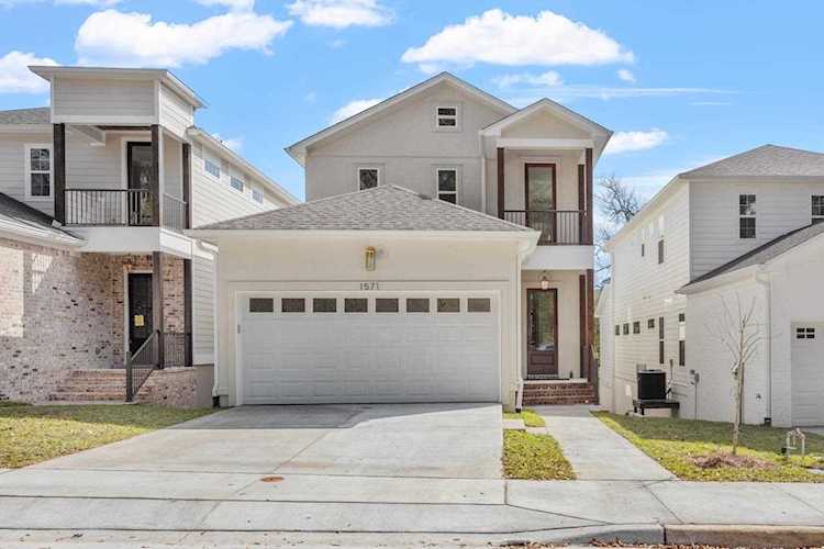 1571 Pine St Tallahassee, FL 32303