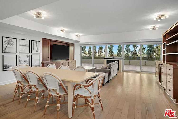 13600 Marina Pointe Dr #307 Marina Del Rey, CA 90292