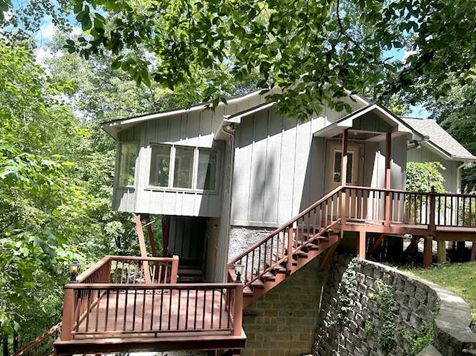 208 Rigsbys Rdg Lynchburg, TN 37352