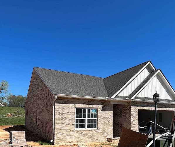 148 Van Gilder Way Seymour, TN 37865